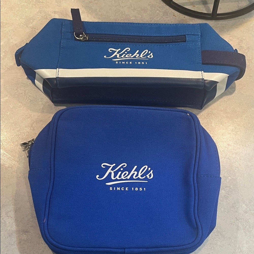 Kiehl's Royal Blue Toiletry Bag Duo